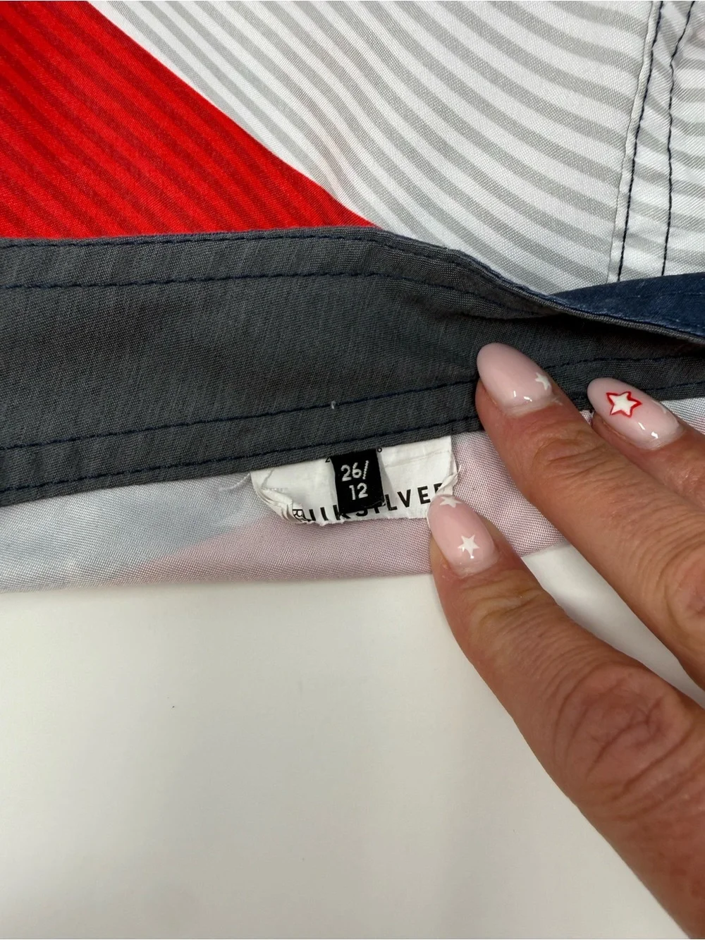 Quiksilver Men's Navy and Red American Flag Boardshorts
